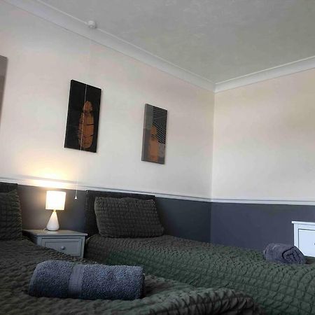 29 Comfort House 2 Bedroom Townhouse With Parking Scunthorpe Buitenkant foto