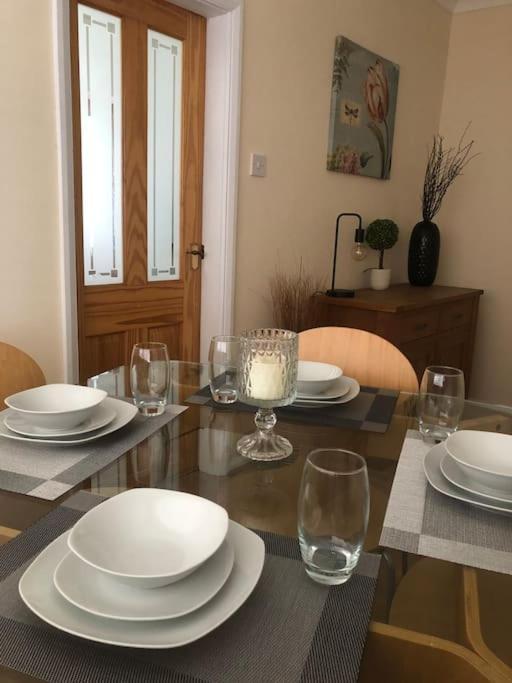 29 Comfort House 2 Bedroom Townhouse With Parking Scunthorpe Buitenkant foto